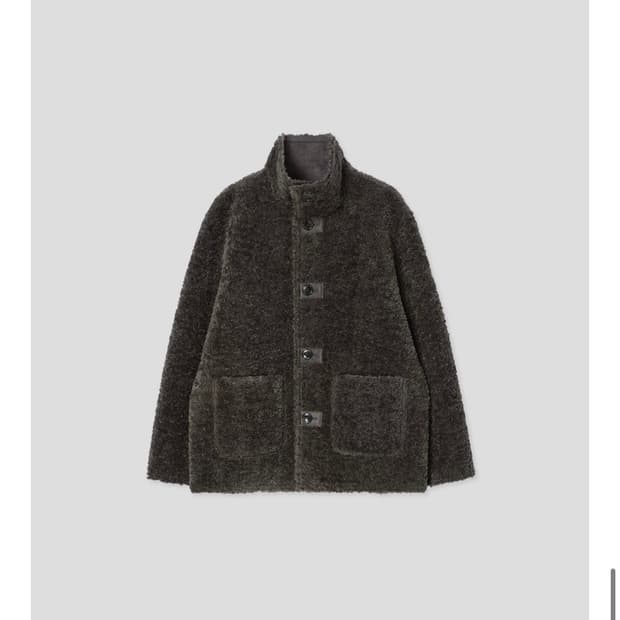 포저 리버시블 시어링 무스탕 (시착 한번 전부)