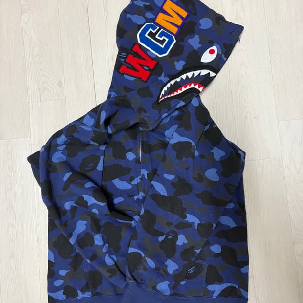 베이프 청계 카모 샤크후드집업 2xl 판매합니다