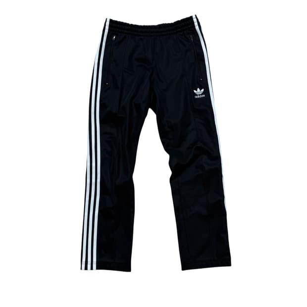 아디다스 유로파