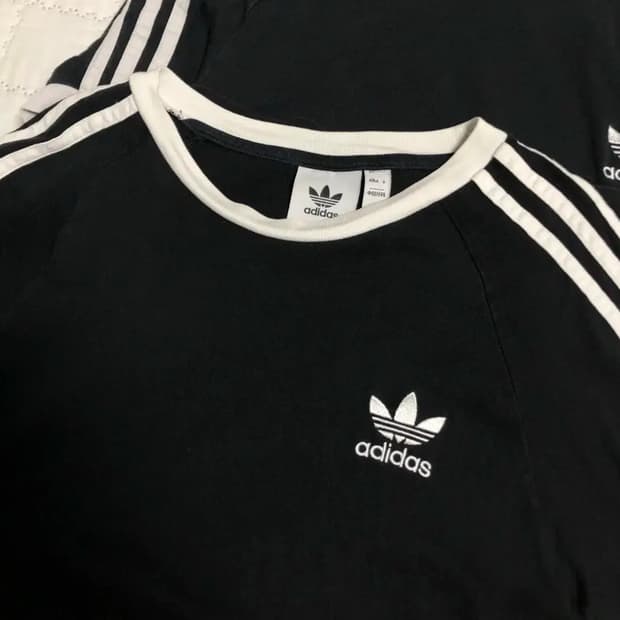 아디다스 삼선 반팔티 s,m