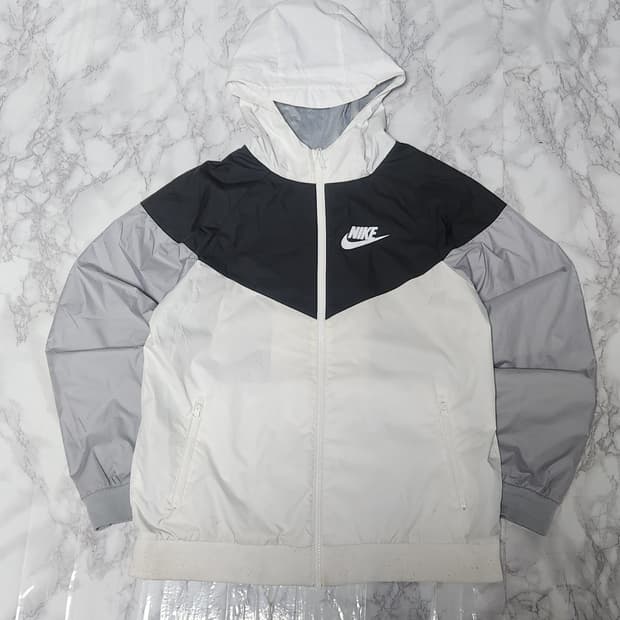 나이키 윈드러너 트레이닝 후드 바람막이 자켓