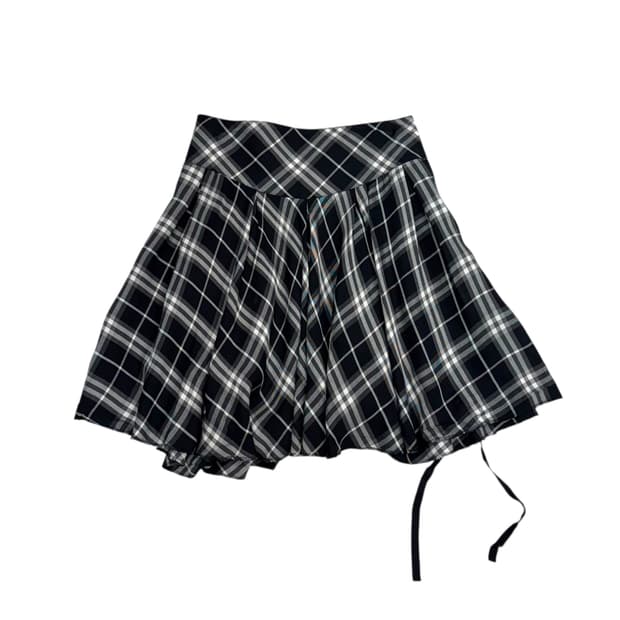 Burberry London blue label skirt