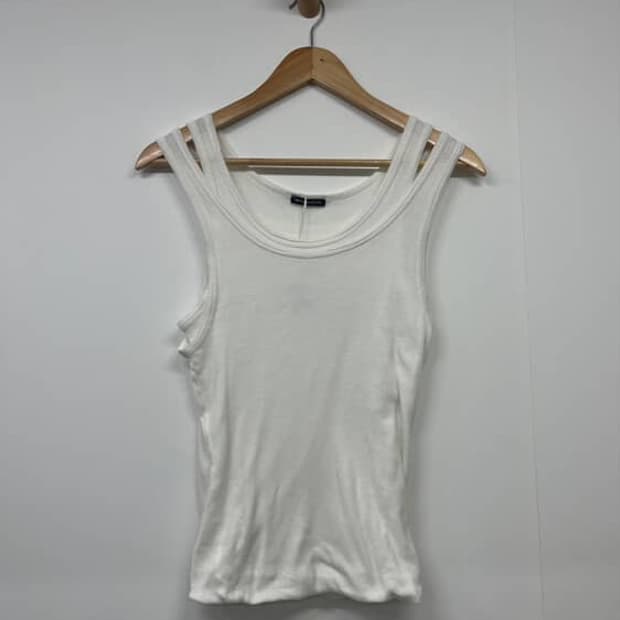 layered sleeveless