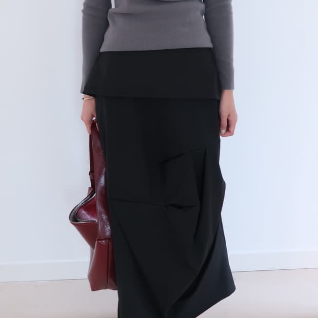 뮤로우 드레이프 롱스커트 블랙