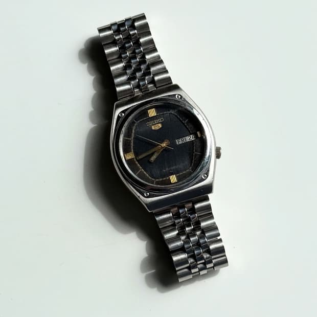 90s Seiko5 Automatic Vintage Metal Watch