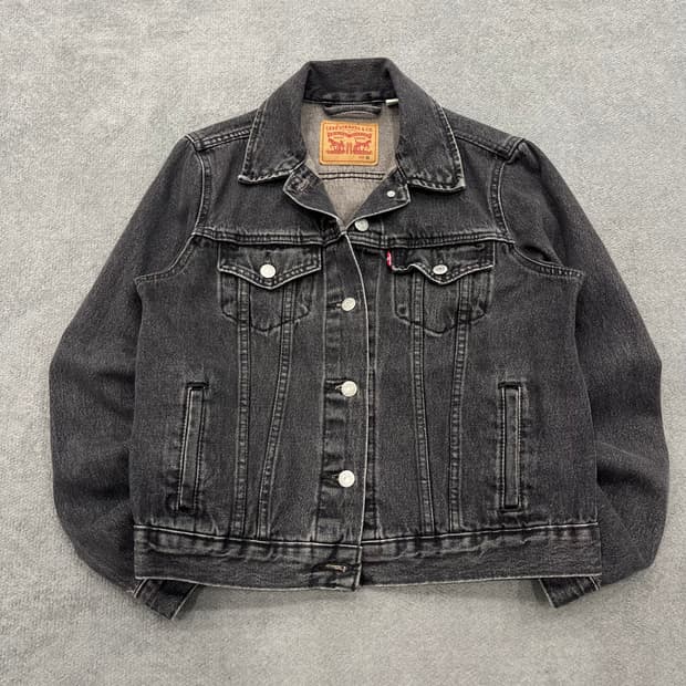M 리바이스 흑청 워싱 데님 트러커자켓