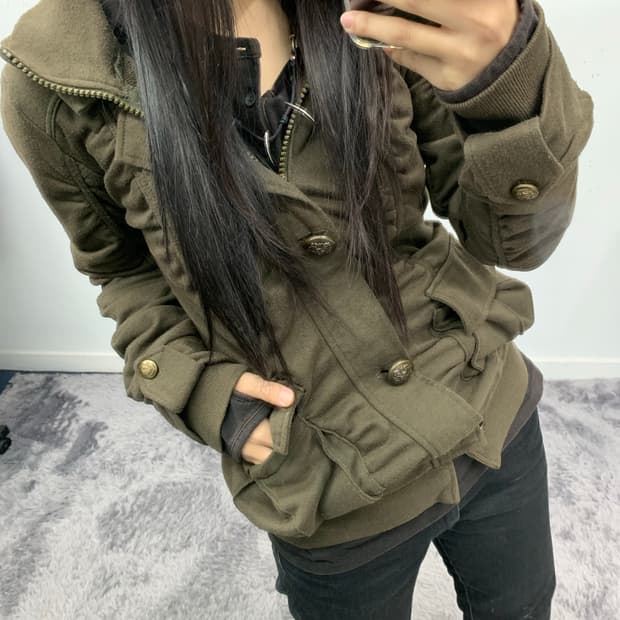 밀리터리 셔링 자켓