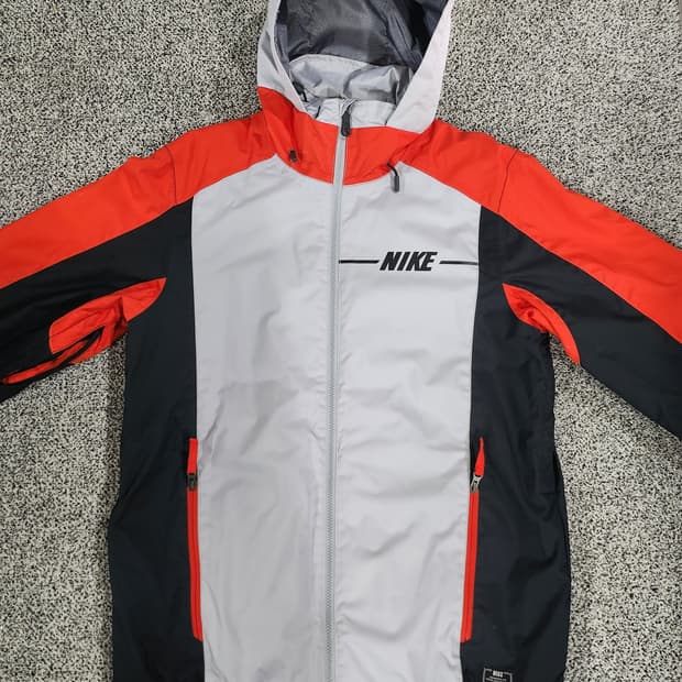 //Nike 보드/스키용/일상용 윈드브레이커