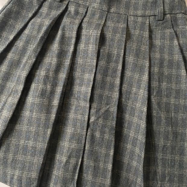플리츠 체크 그레이 차콜 미디스커트 미디 스커트