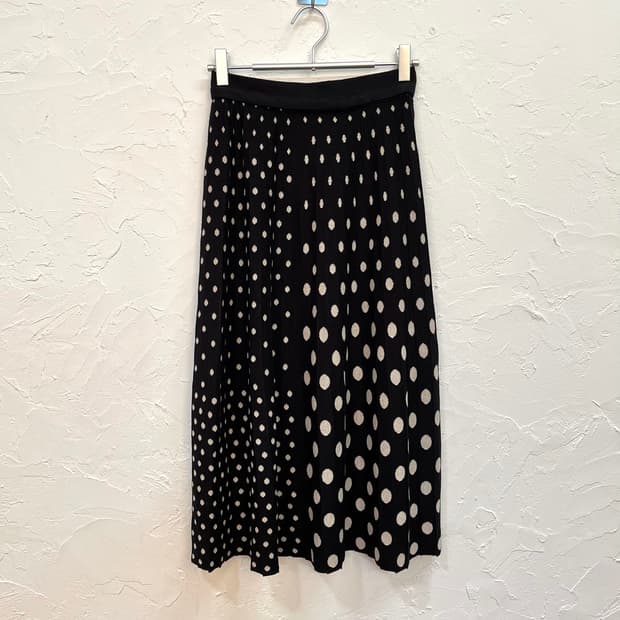 Felt Dot Knit Skirt