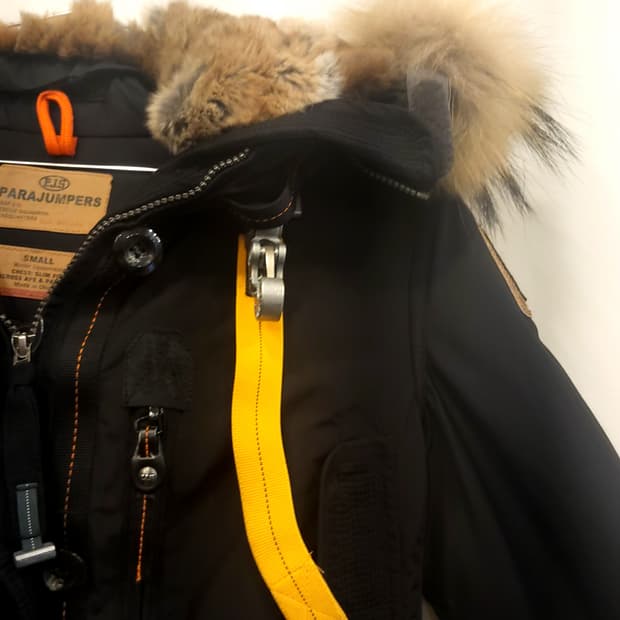 파라점퍼스 마스터피스 코디악 후드 롱패딩(여자85)