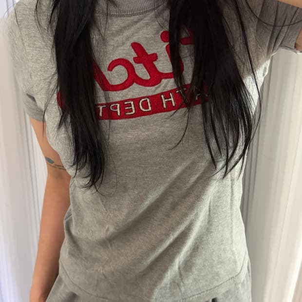 아베크롬비 그레이 반팔키 m