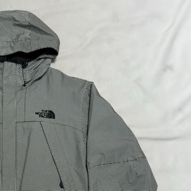 100 노스페이스 체크보드 후드 바람막이