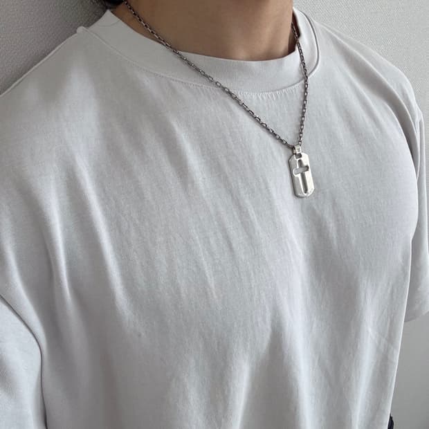 돌체앤가바나 크로스 컷 도그택 실버 목걸이