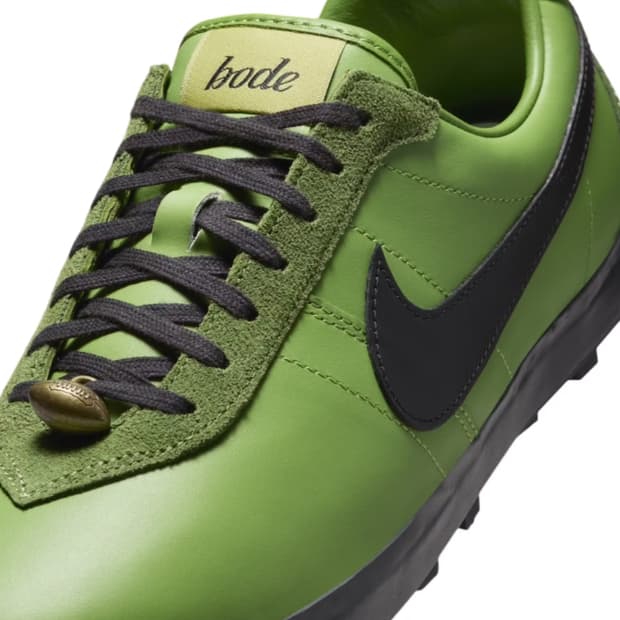 나이키 보디 아스트로그래버 270