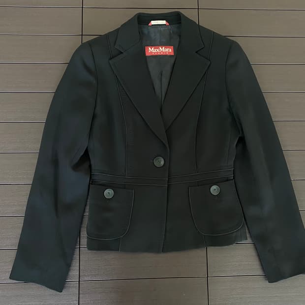 (36) 막스마라 라인 디테일 자켓