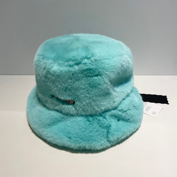 YOUHEE 유희 퍼 버킷햇 미사용 새 상품 A1408