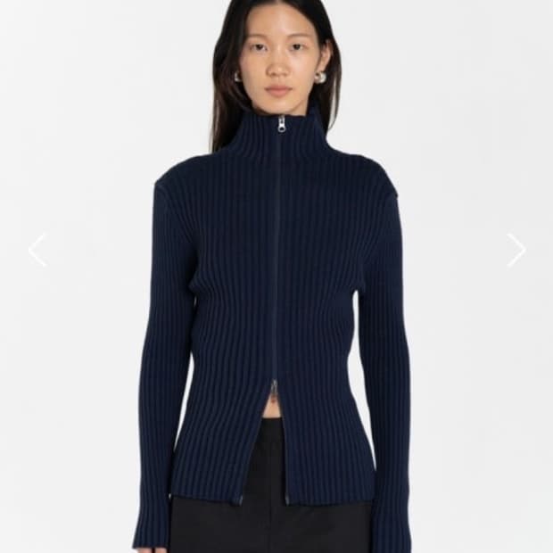 아모멘토 리브드 하이넥 가디건 - 네이비