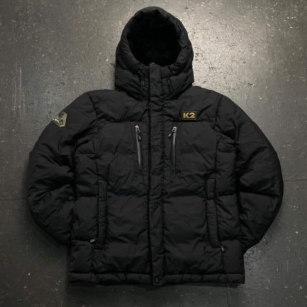 100 K2 히말라야 패딩 