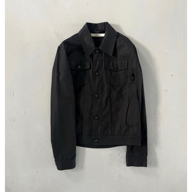 MPa LOWERED WAIST TRUCKER JACKET