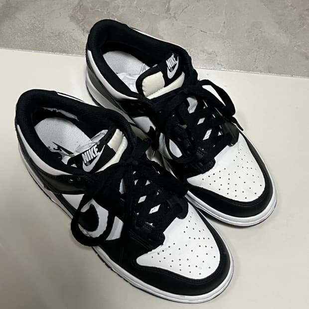 나이키 범고래 235