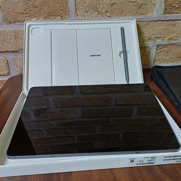 갤럭시 탭 s9fe 판매합니다