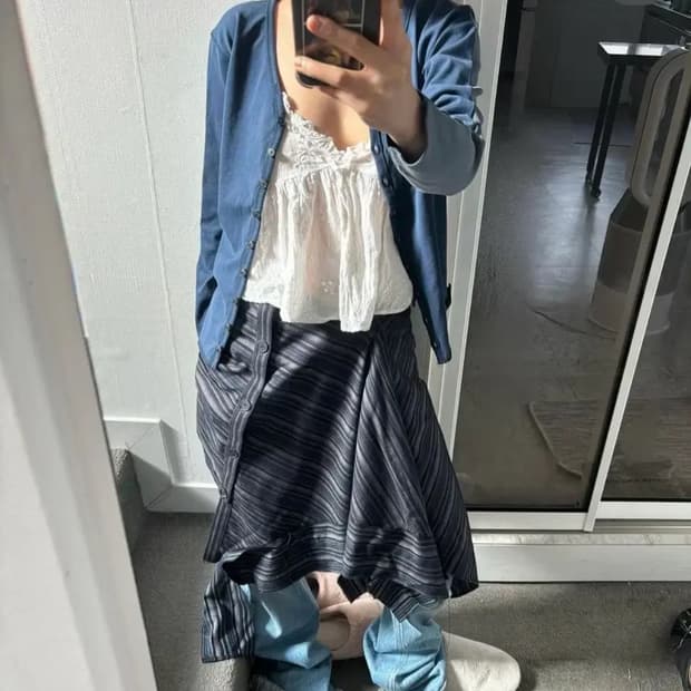 0tape 공테잎 가디건