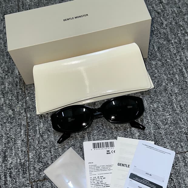 젠틀몬스터 oto 01 오토 01 블랙 선글라스