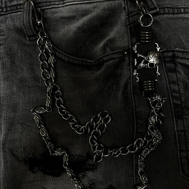 Rockpunk skeleton 2 keychain