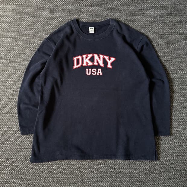 90s USA DKNY 스펠아웃 빈티지 스웻셔츠 (105)