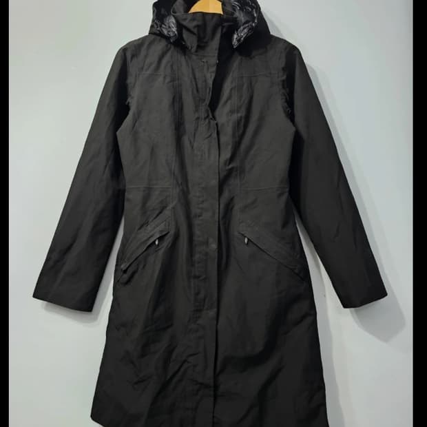 노스페이스 여성 하이벤트 코트 바람막이~55반