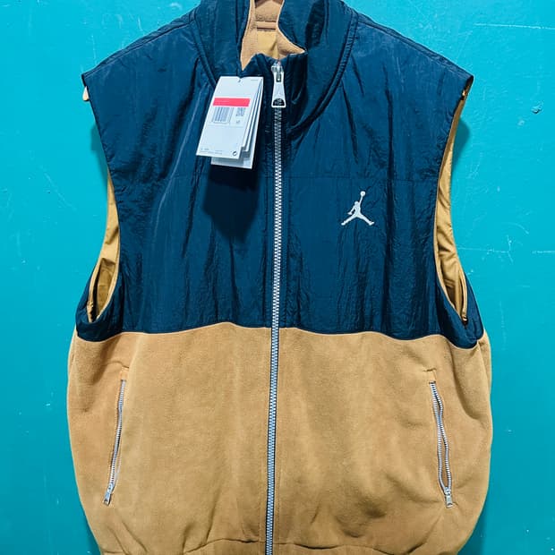 새제품 조던 후리스베스트 100사이즈