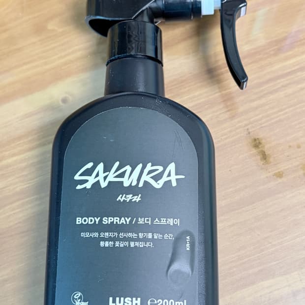 러쉬 바디 스프레이 사쿠라 200ml