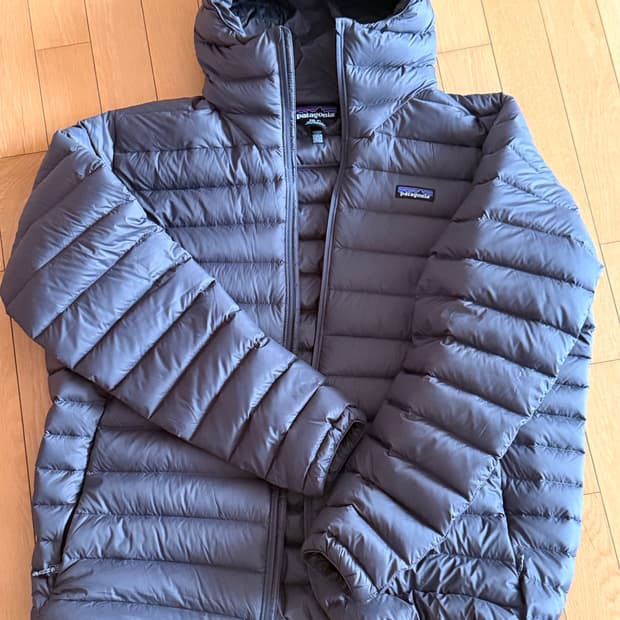 파타고니아 다운 스웨터 후디 그레이