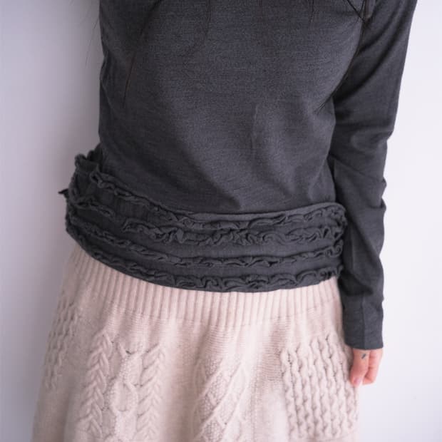 99s Frill velcro top