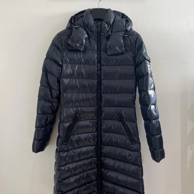 몽클레어 롱패딩 