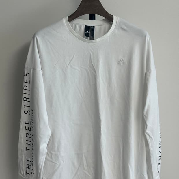 아디다스 Three Stripes 그래픽 롱슬리브