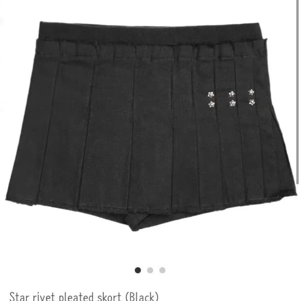 Bonnae Star rivet pleated skort 2 size