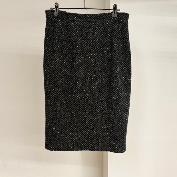 셀린느 블랙 트위드 펜슬 스커트
