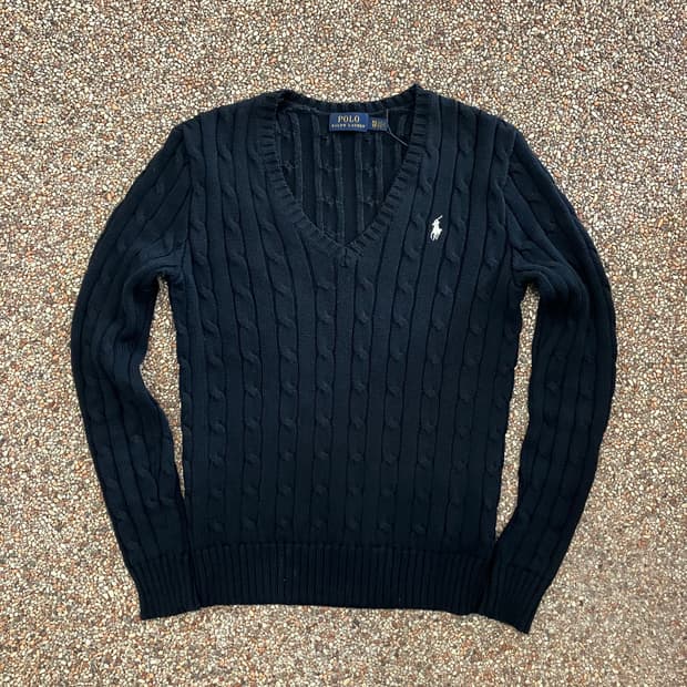 35 폴로 브이넥 니트