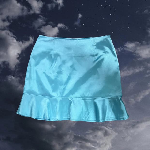 블랙업 베이비블루 새틴 미니 스커트