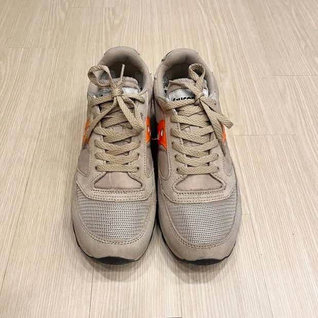 SAUCONY 스니커즈