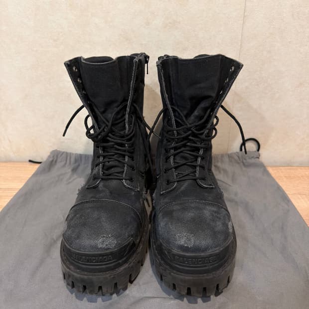 Balenciaga Strike 