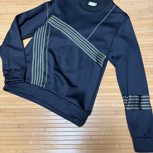 우영미 멀티 스트라이프 스웻셔츠 50