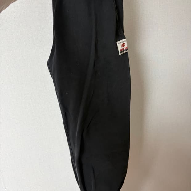 뉴발란스 빈티지 블랙 와이드 팬츠