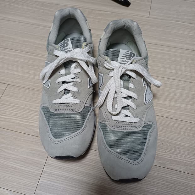 뉴발란스 996 그레이 260