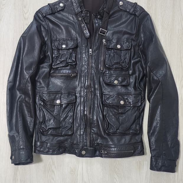 슬림핏 양가죽 자켓