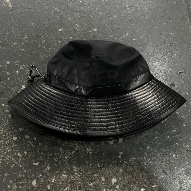 마스터 바니 에디션 버킷햇