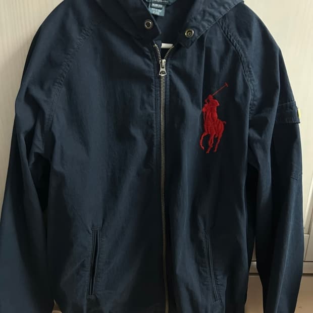 폴로 후드집업