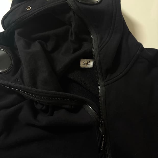 Cp컴퍼니 고글 후드집업 XL